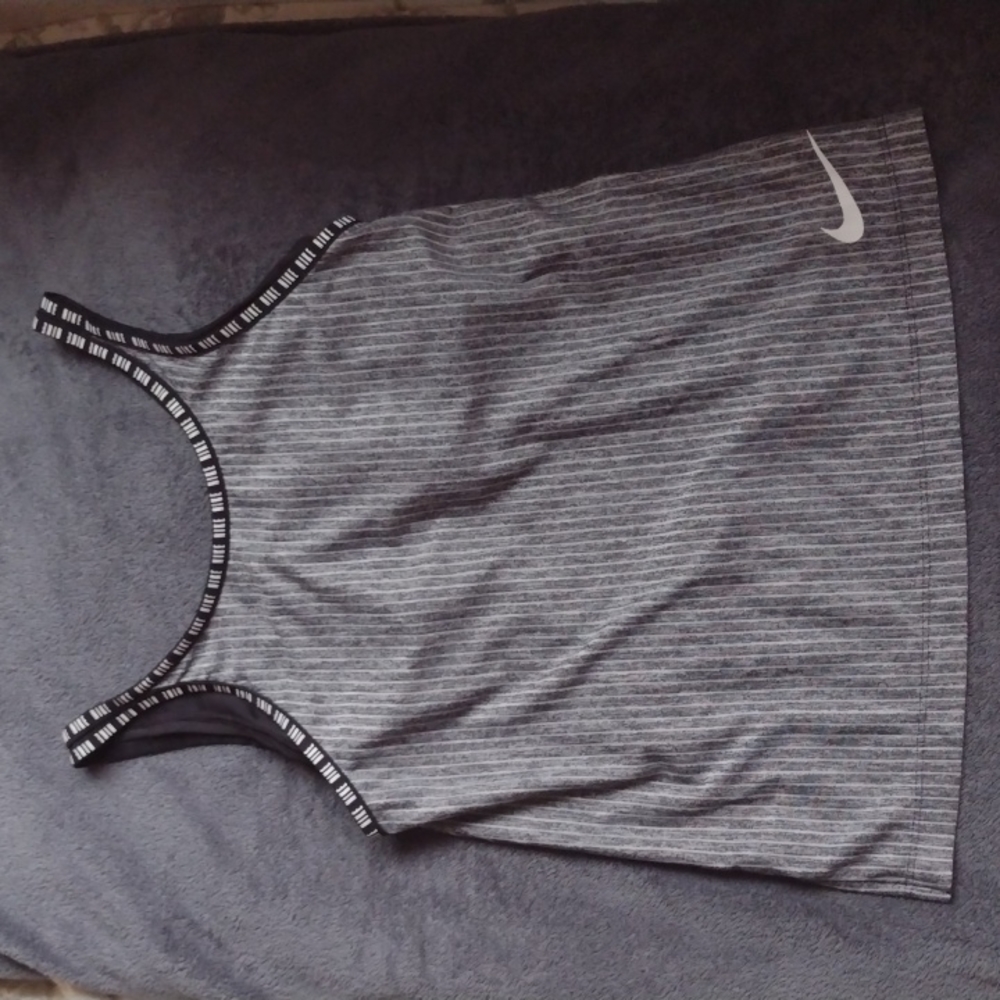 Nike dri-fit tank top